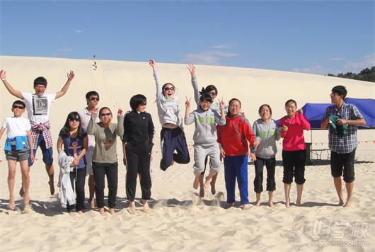 海豚岛的英语怎么说-海豚英语怎么说