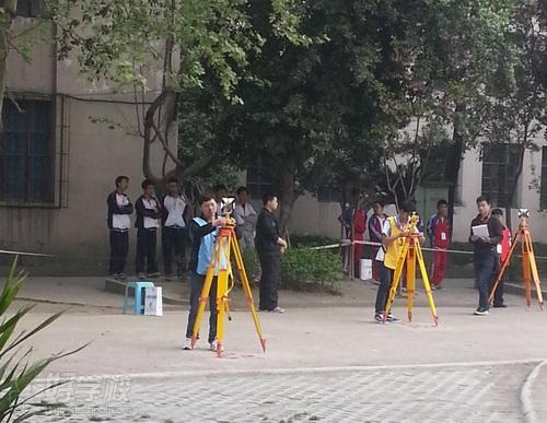 我院建筑工程系学生首次参加成都市中职学校建