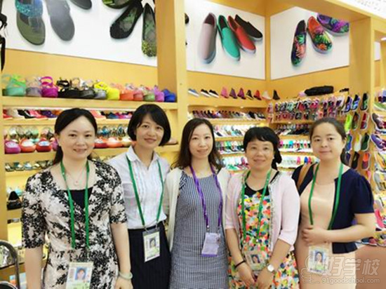 岗前实训课程项目组赴广交会实习-广东省对外