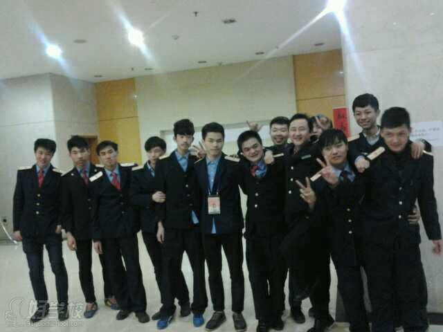 道供电专业中专招生简章-广州铁路机械学校-【