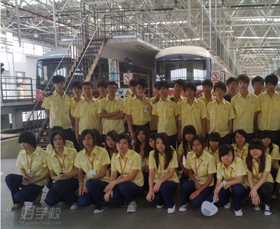 地铁轨道交通专业同学赴广州地铁参观学习-广