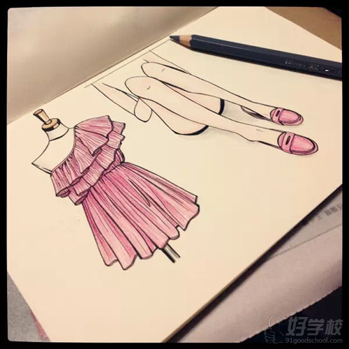 服装设计学习:时尚服装设计图文详解