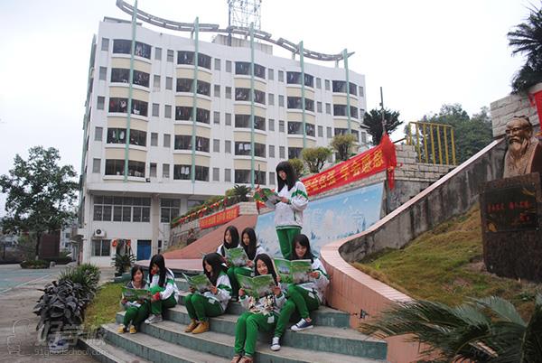 广东省电子信息技工学校校园环境如何?