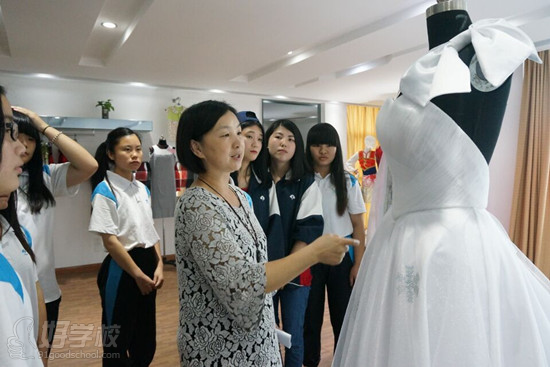 改成果暨毕业作品汇展-福建第二轻工业学校-好