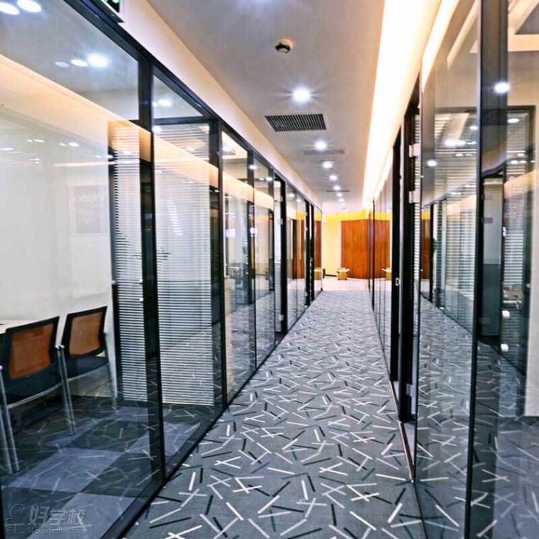 韦博雅思课程学费贵吗_收费多少钱-广州韦博英