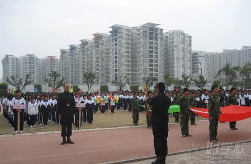 广州计算机网络技术专业初中起点中专(可连读