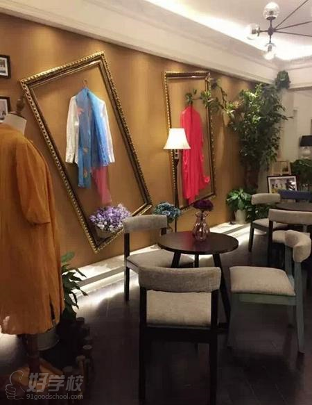 列作品展示-湖南夏杨色彩化妆职业培训学校-好