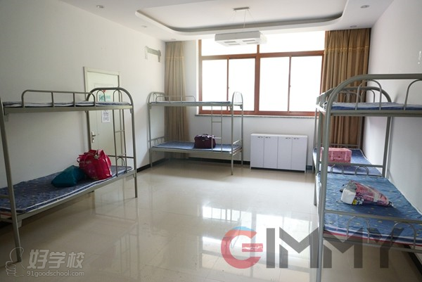 湖南吉米化妆学校住宿环境-湖南吉米化妆学校-好学校