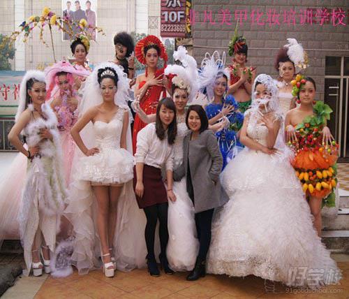 长沙非凡美甲化妆培训学校