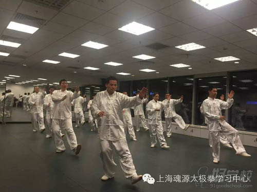 上海魂源太极拳培训中心到上海证券交易所拍摄