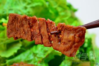 ѧԱ��ƷȪˮ����