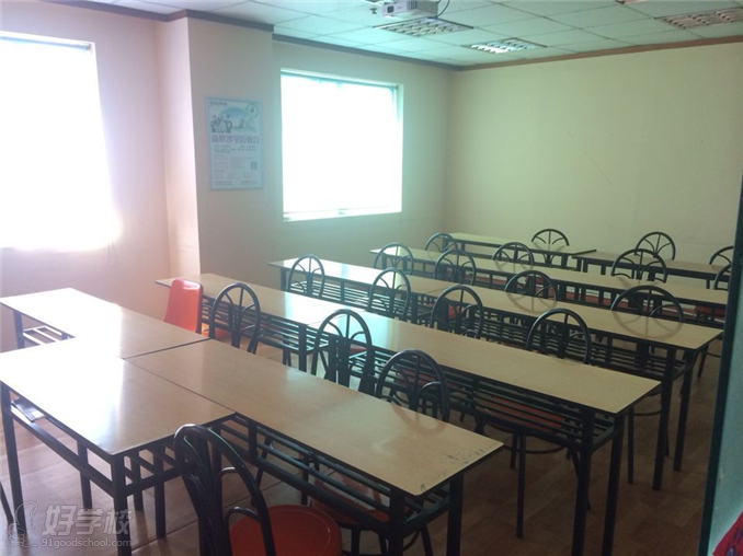 绍兴日语N1N2保过班-绍兴新世界教育-【学费