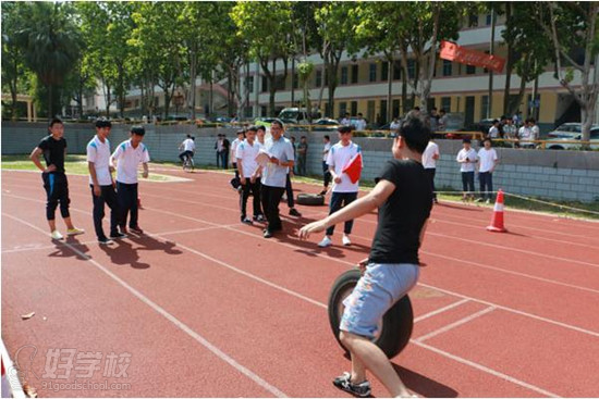 福建理工学校开展“第六届校园吉尼斯”活动-福建理工学校-好学校
