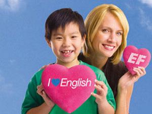 家长该如何为孩子选择英语培训机构-英孚教育