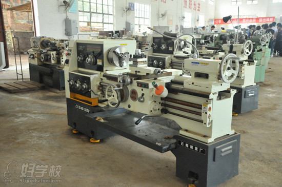 韶关机电技工学校环境和实训设施展示-韶关市