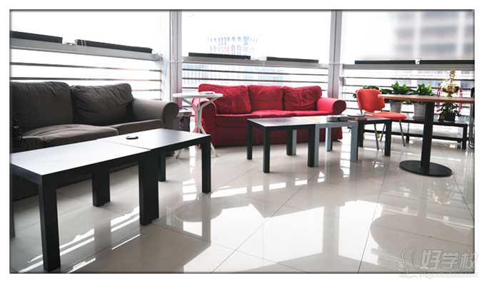 深圳职场商务英语中级提升课程-深圳加华英语