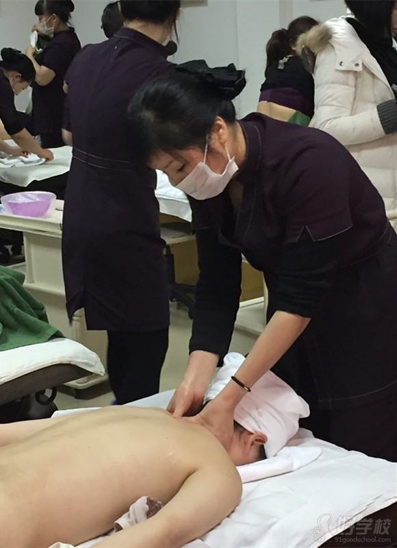 静博士高级美容师资格证书考试圆满结束-杭州