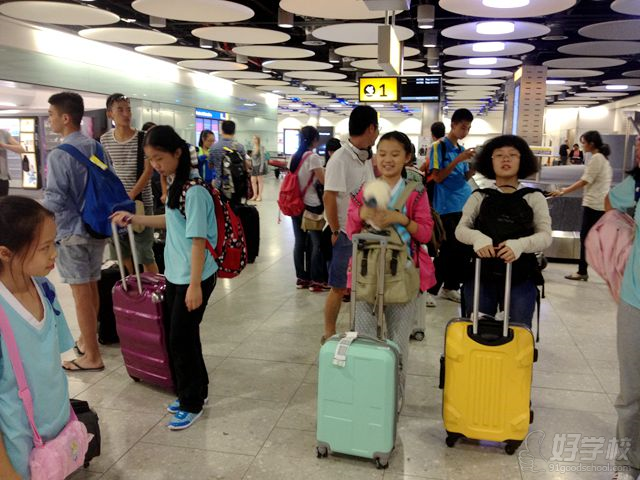 伦敦经典寄宿游学夏令营-深圳市新世界教育培