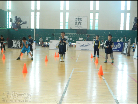 广州篮球训练寒假班