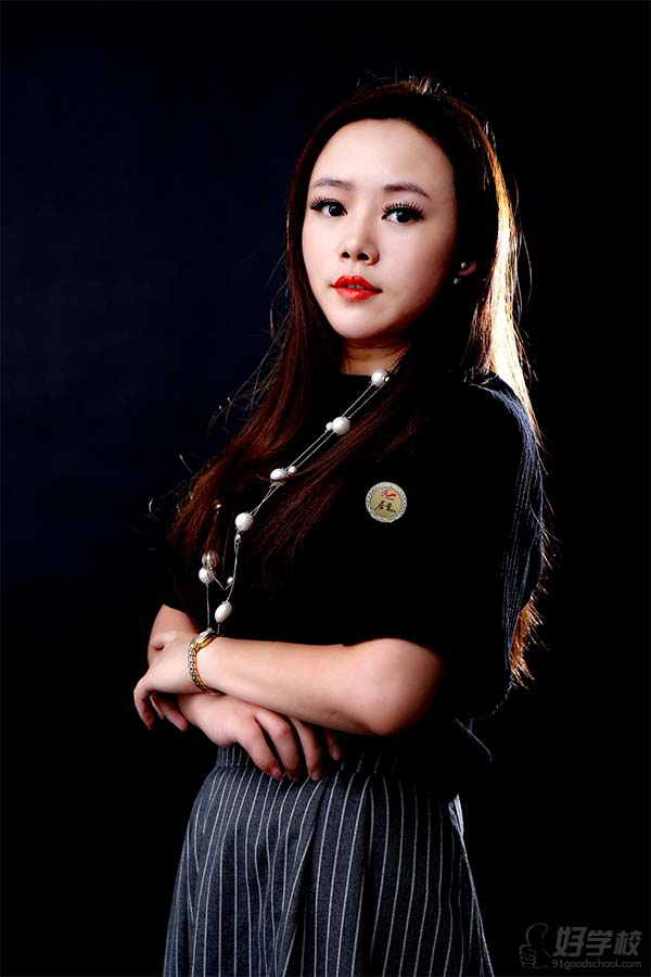 南京美容美发哪家学校师资水平高-居首国际美