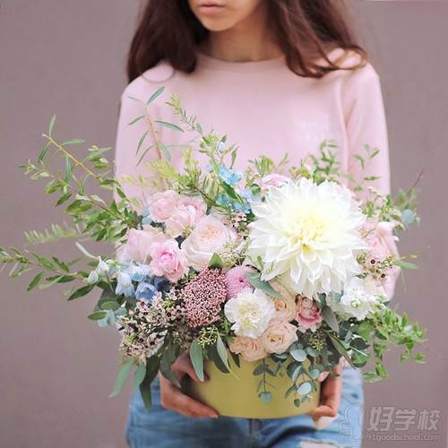 广州花店创意花艺课程-广州繁之花艺培训中心