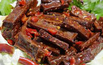 长沙武冈泉水豆腐培训班学员制作麻辣炸豆腐成果