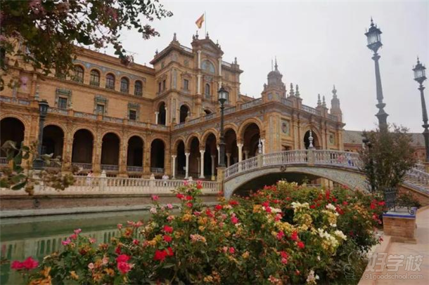 新视线可爱的西班牙老师孙骁骁