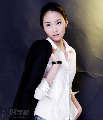 深圳欧艺丽职业培训学校美容老师风采-深圳欧