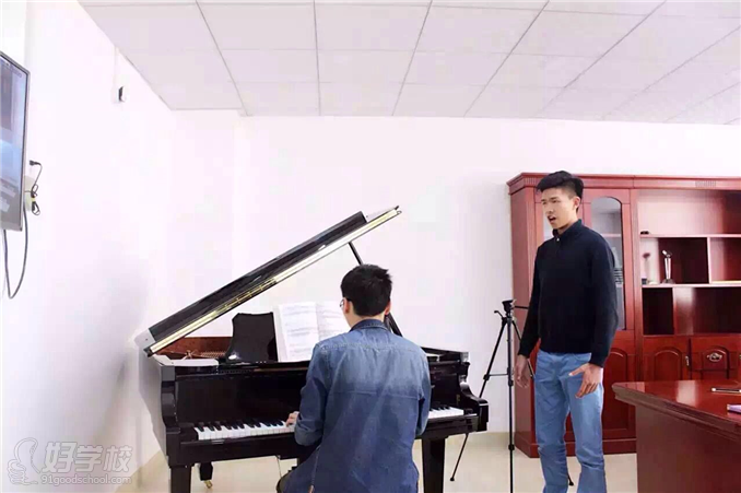 广州音乐高考培训音乐+文化双保本科班-广州音