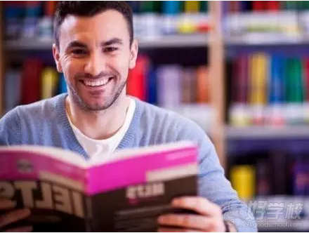 启德雅思名师分享:雅思口语考试中考官们的套