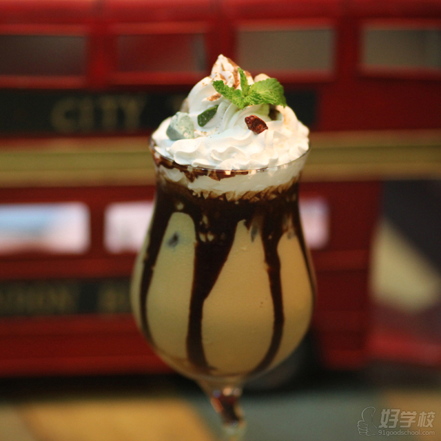 深圳初级咖啡师培训班-深圳物语咖啡培训学校