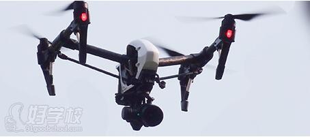 广州青少年无人机科普学习班-广州中科大智无