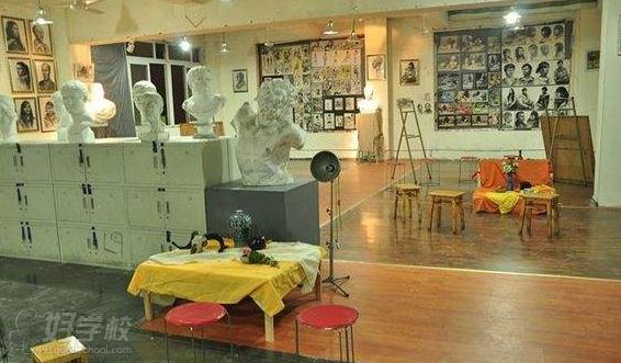 上海艺术专业留学作品集培训-上海对外经贸大