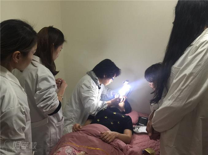 天津半永久纹绣讲师培训班-天津美焕颜定妆培