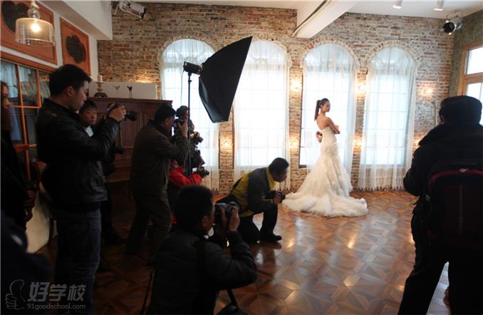 郑州专业摄影师高端培训班-郑州京尚名家化妆