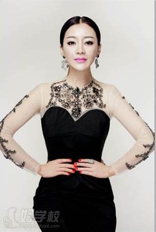 雅琪形象设计培训中心教学资质怎么样_师资团