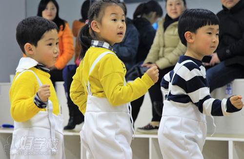 上海少儿击剑启蒙课程-上海卡洛斯击剑俱乐部