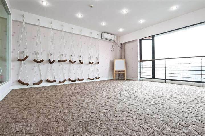 广州瑜伽教练高级培训班-广州水霖瑜伽君汇世