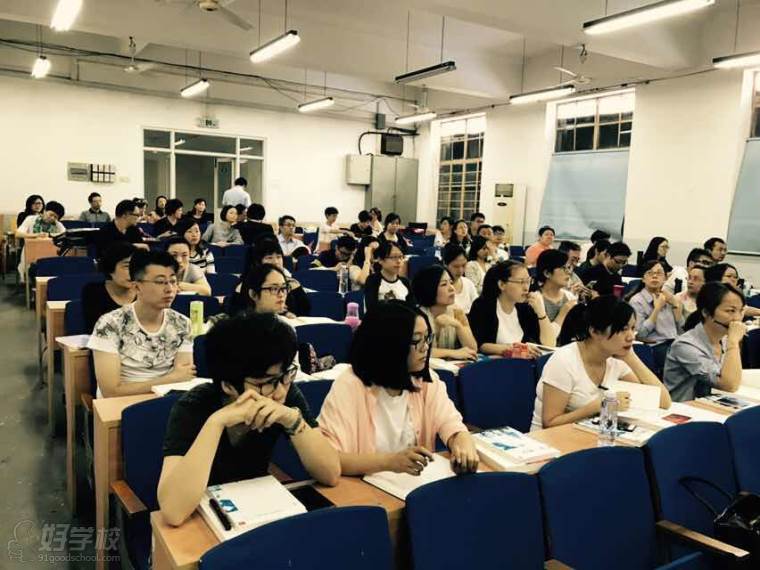 上海三级心理咨询师名师培训班-上海一致