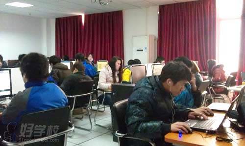 武汉四维梦工场学院教学环境怎么样-武汉四维