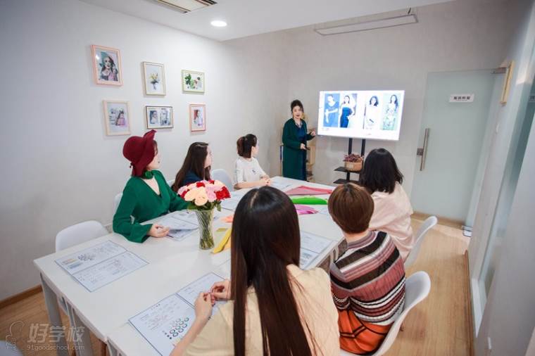 北京衣锦学院教学环境好不好-北京衣锦形象设