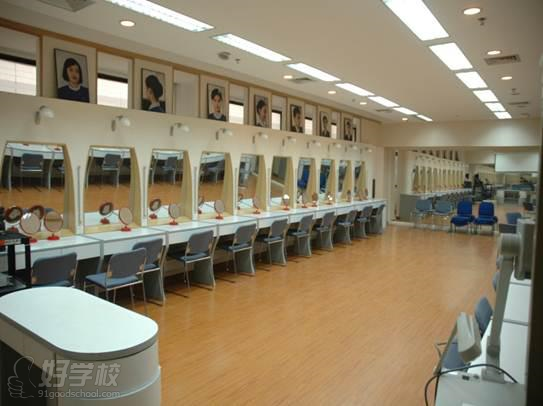 华航航空广州分校教学环境-华航航空学校广州