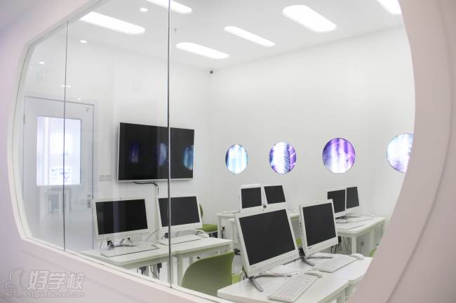 重庆Python精品课程-重庆小码王少儿编程思维