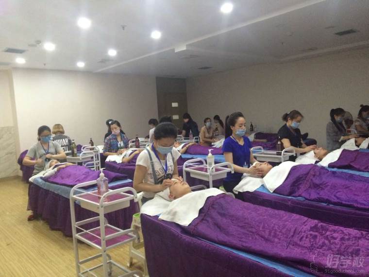 【动态】国贸海上188金宝博- 金宝博官方网站- 金宝博APP原墅售楼处 国贸海上原墅官方发布：排队抢购!