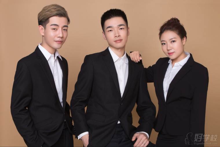 湖南启梦宠物美容培训学校教学团队怎么样?