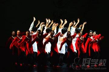 石家庄舞蹈表演专业高中艺考班