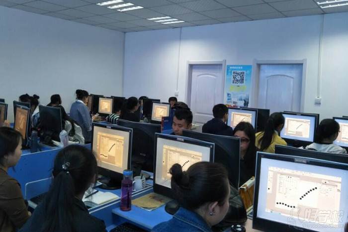 郑州网店美工设计\/摄影培训班