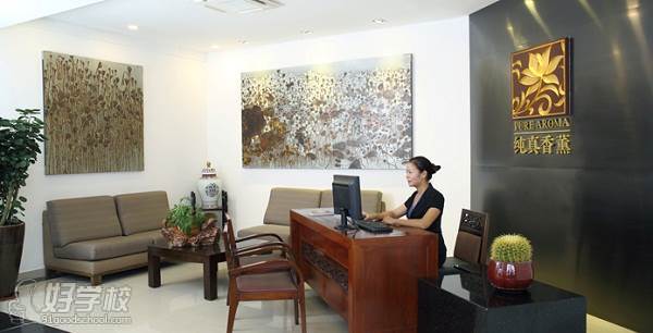 珠海纯真美容学校教学环境好不好?