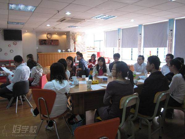 东莞哪家英语学校能全日制脱产培训,学费多少