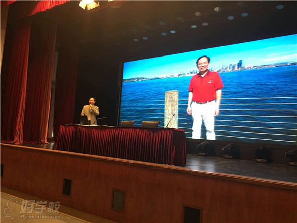 新航道-上海格致中学英语学习与人生规划励